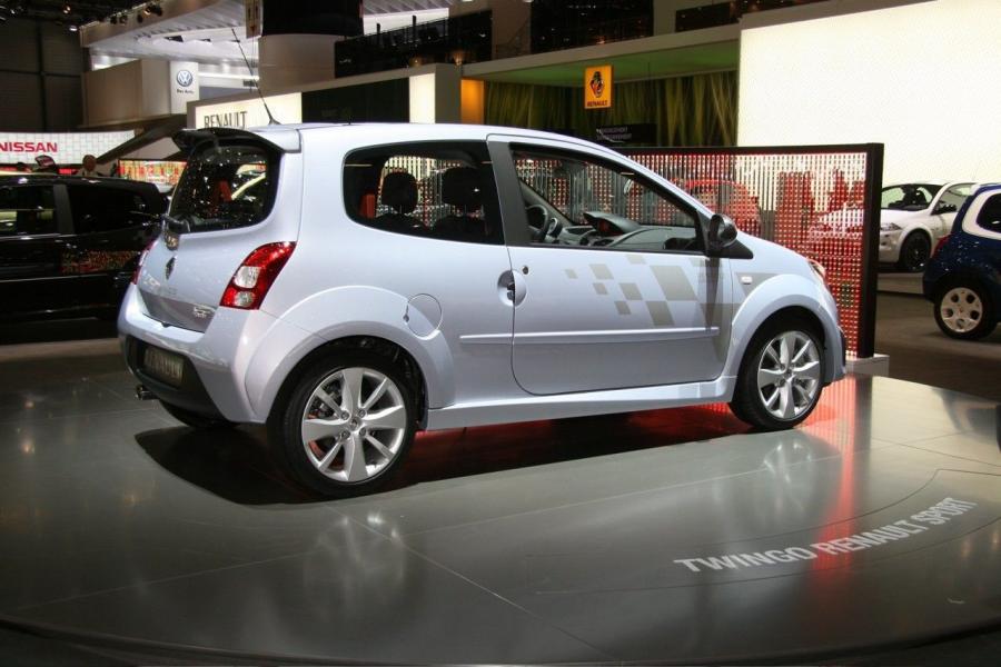  Renault Twingo RS 2008 года  (фото 48 из 143)